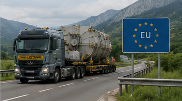 Convoi de transport exceptionnel européen transportant une charge industrielle hors gabarit entre pays